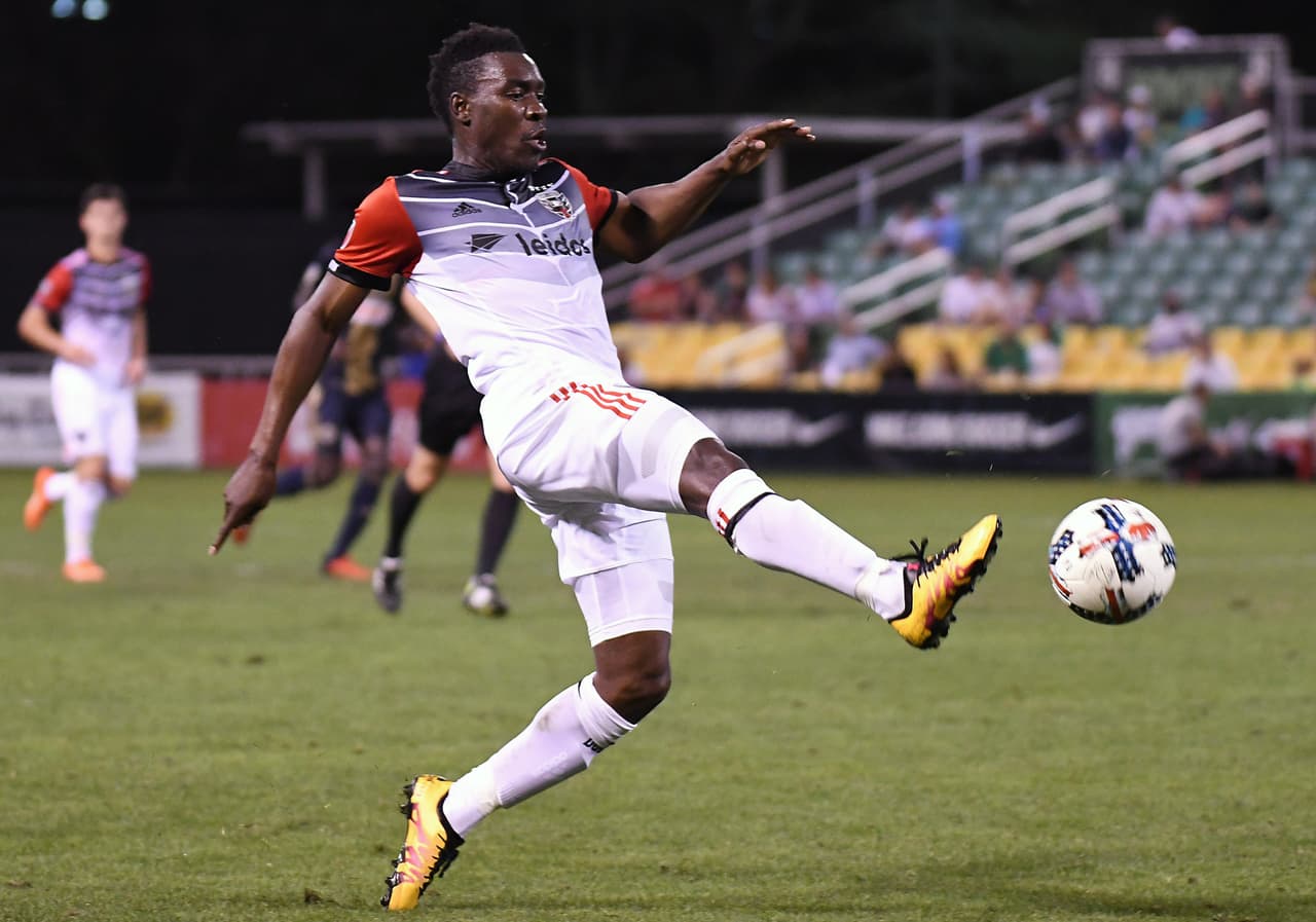 'DCU' es uno de los equipos que más ha innovado este año en su presentación. (USA Today Images)