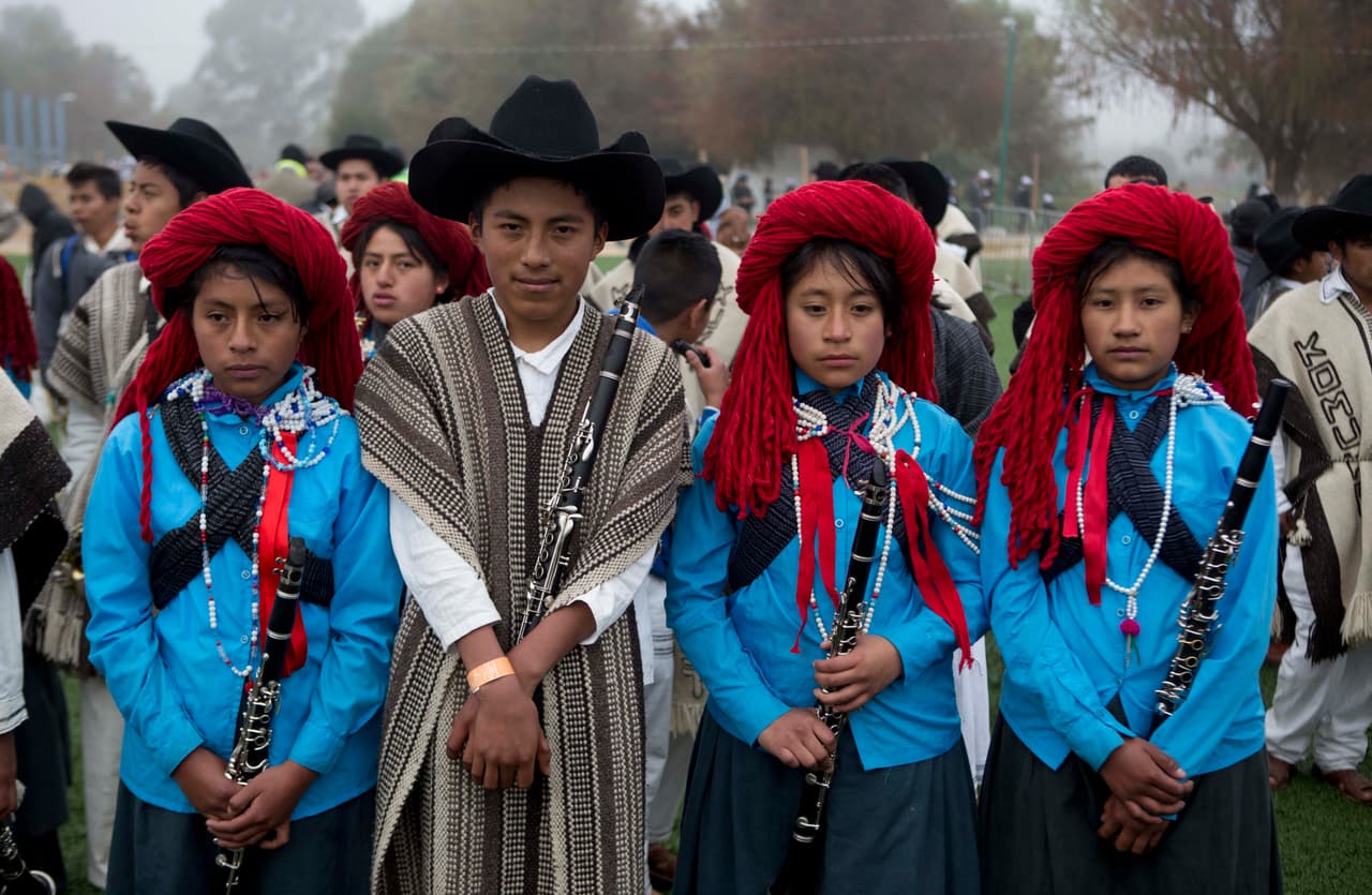 Músicos indígenas durante la misa papal en Chiapas.
