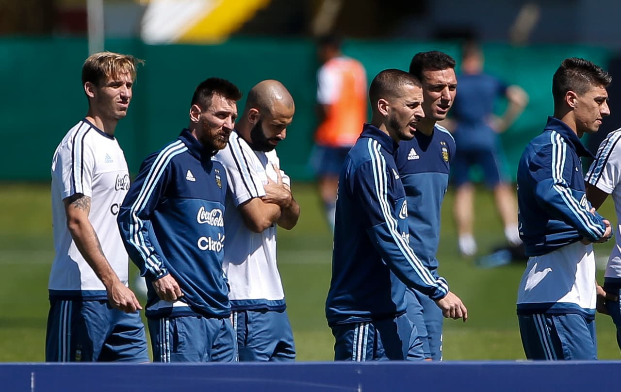 Otra opción con el triunfo argentino, es que haya un empate en Lima y que no gane Chile. Con eso, entraría directamente al Mundial.