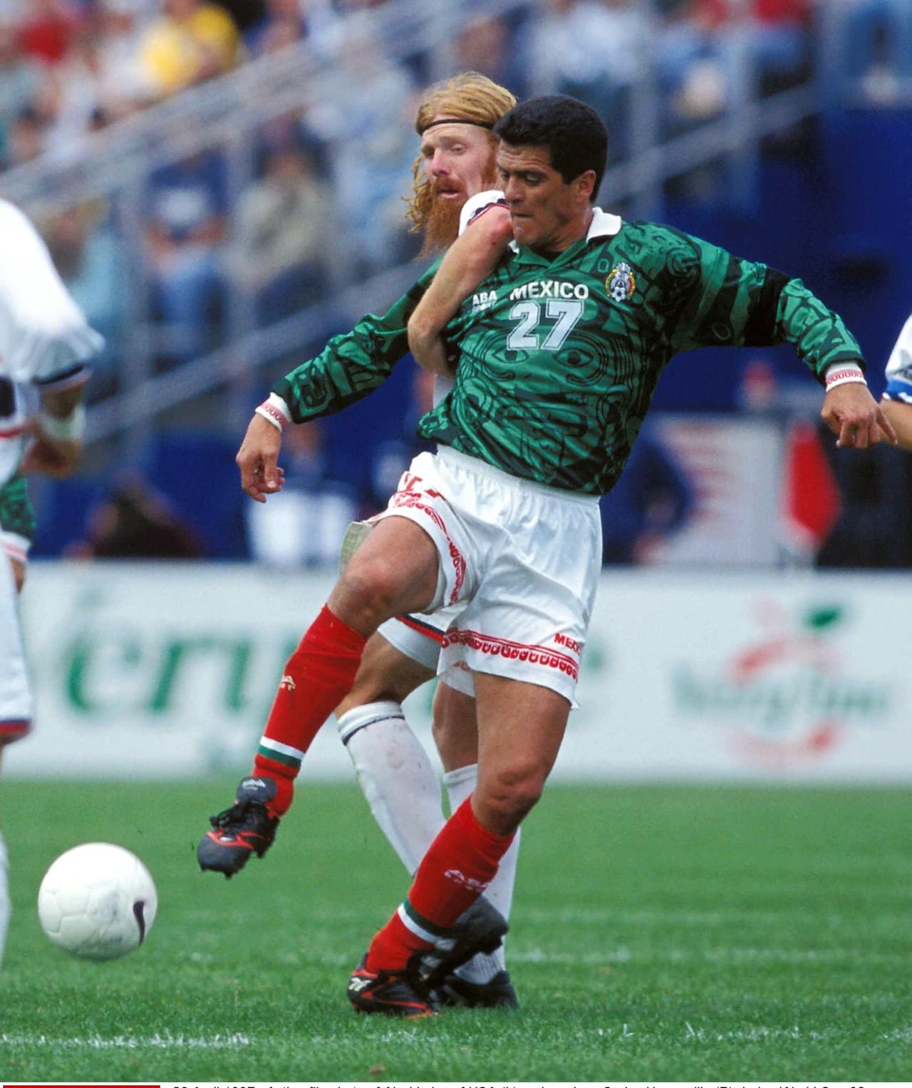 Pero también respetaba la jerarquía de históricos como Carlos Hermosillo.