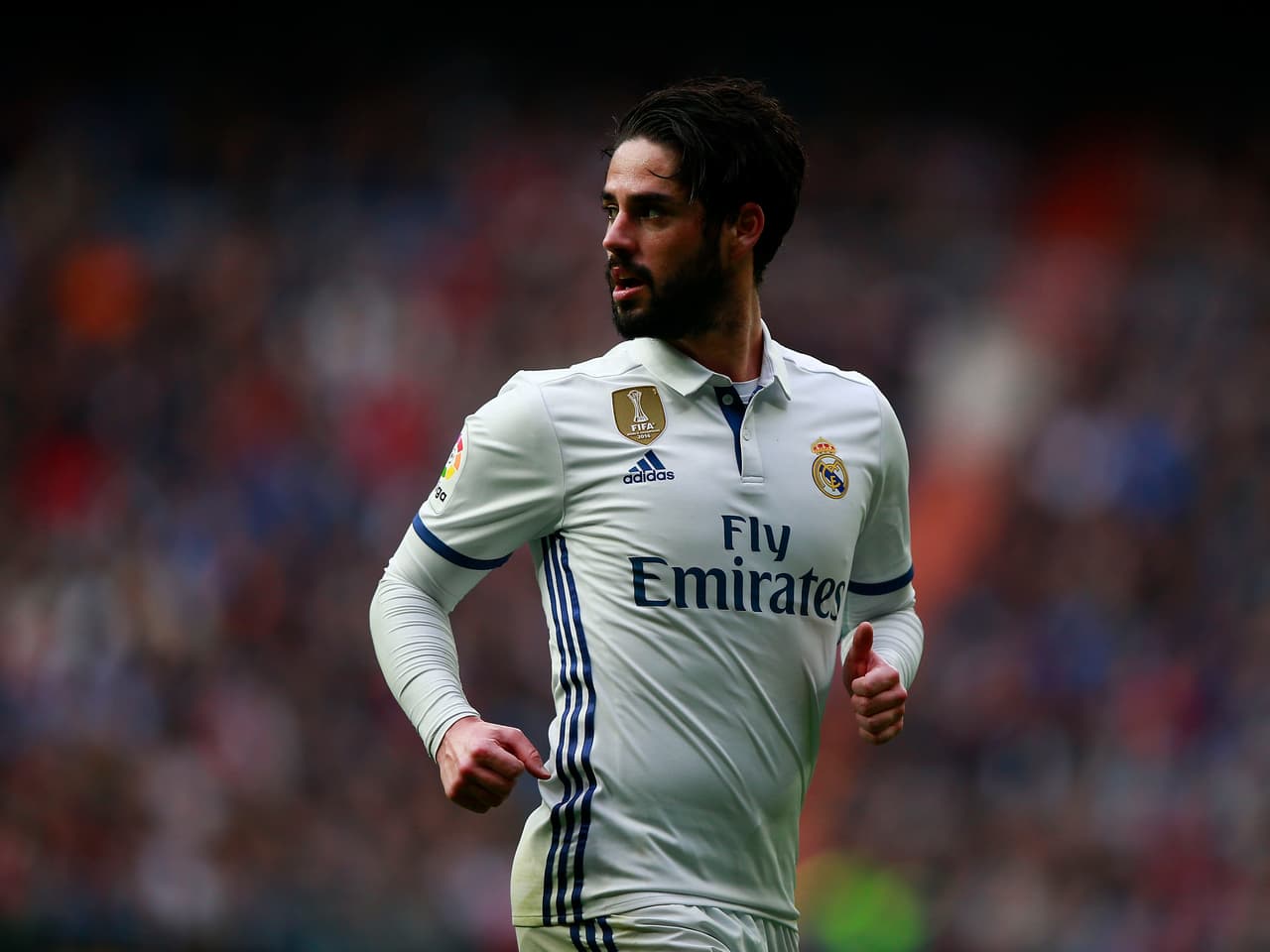 Barcelona buscaría arrebatarle a Isco al Real Madrid