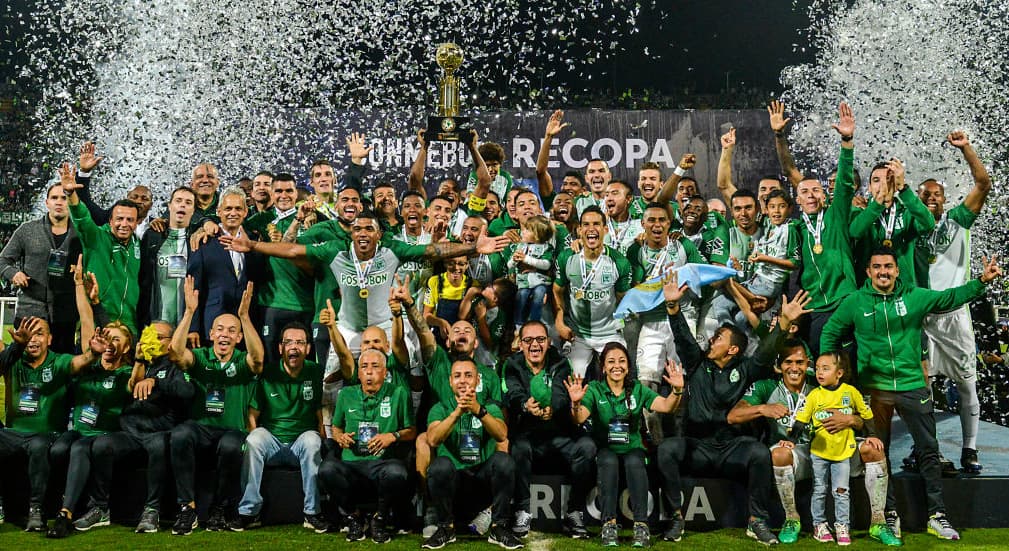 Atlético Nacional goleó a Chapecoense y se quedó con la Recopa Sudamericana