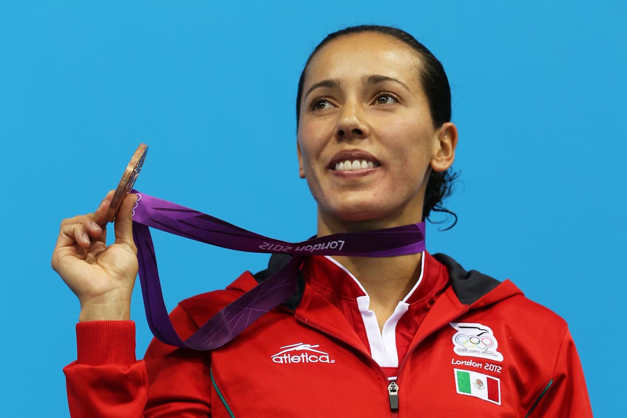 Laura Sánchez Soto: el trampolín de 3 metros, en los clavados, consagró a la mexicana en la historia Olímpica logrando la medalla de bronce.