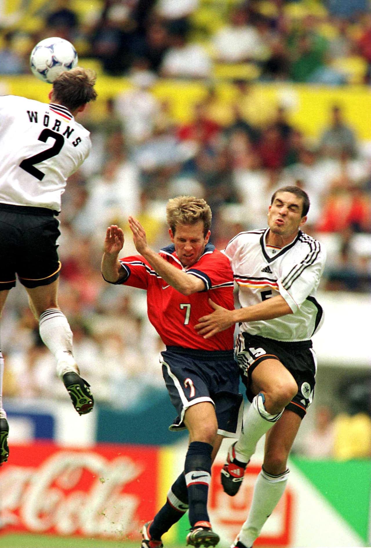 Un año antes en el Mundial, Alemania doblegó 2-0 a Estados Unidos en el Parque de los Príncipes de París.