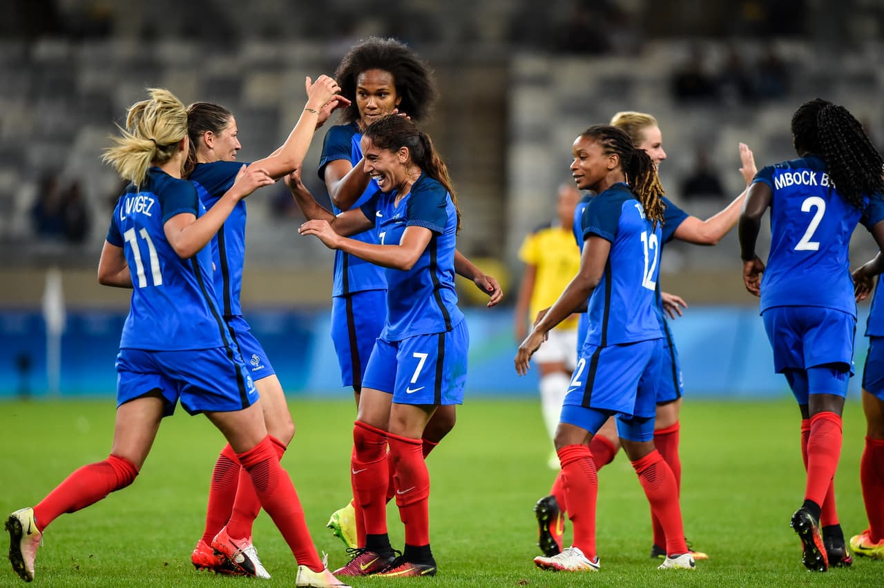 Francia derrotó 4-0 a Colombia