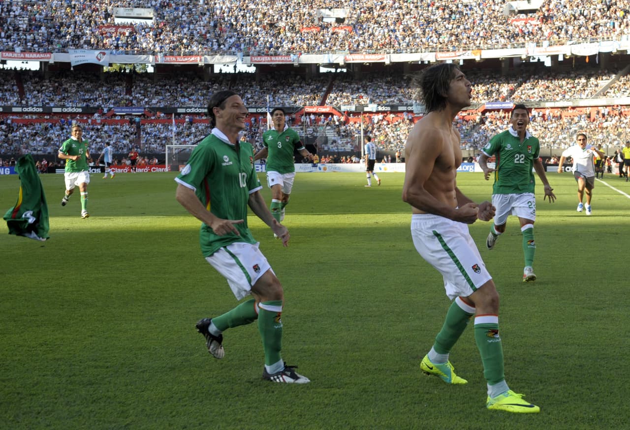 Aquel gol fue sublime, se llevó puesto a Martín Demichelis y definió como crack de cracks.