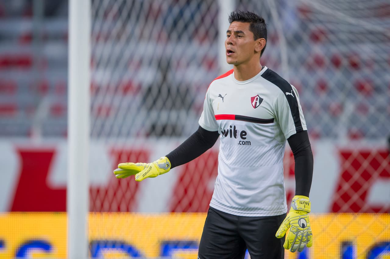 Regresó a su país y también jugó en la Premier League, pero nunca pudo destacar. Ahora defiendie a los 'Zorros' del Atlas.