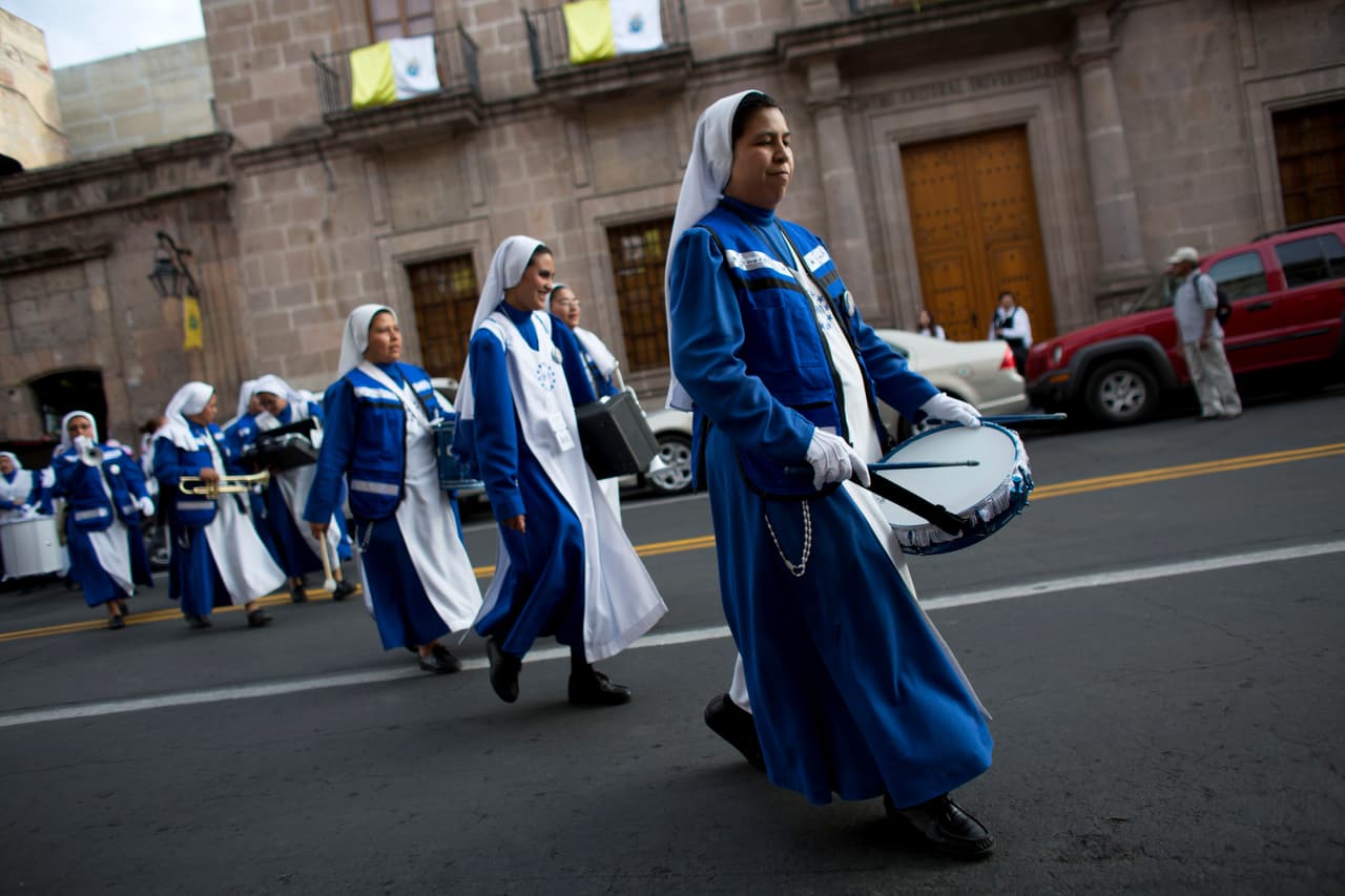Este grupo de monjas esta lista para amenazar, con su música, la llegada de Francisco.