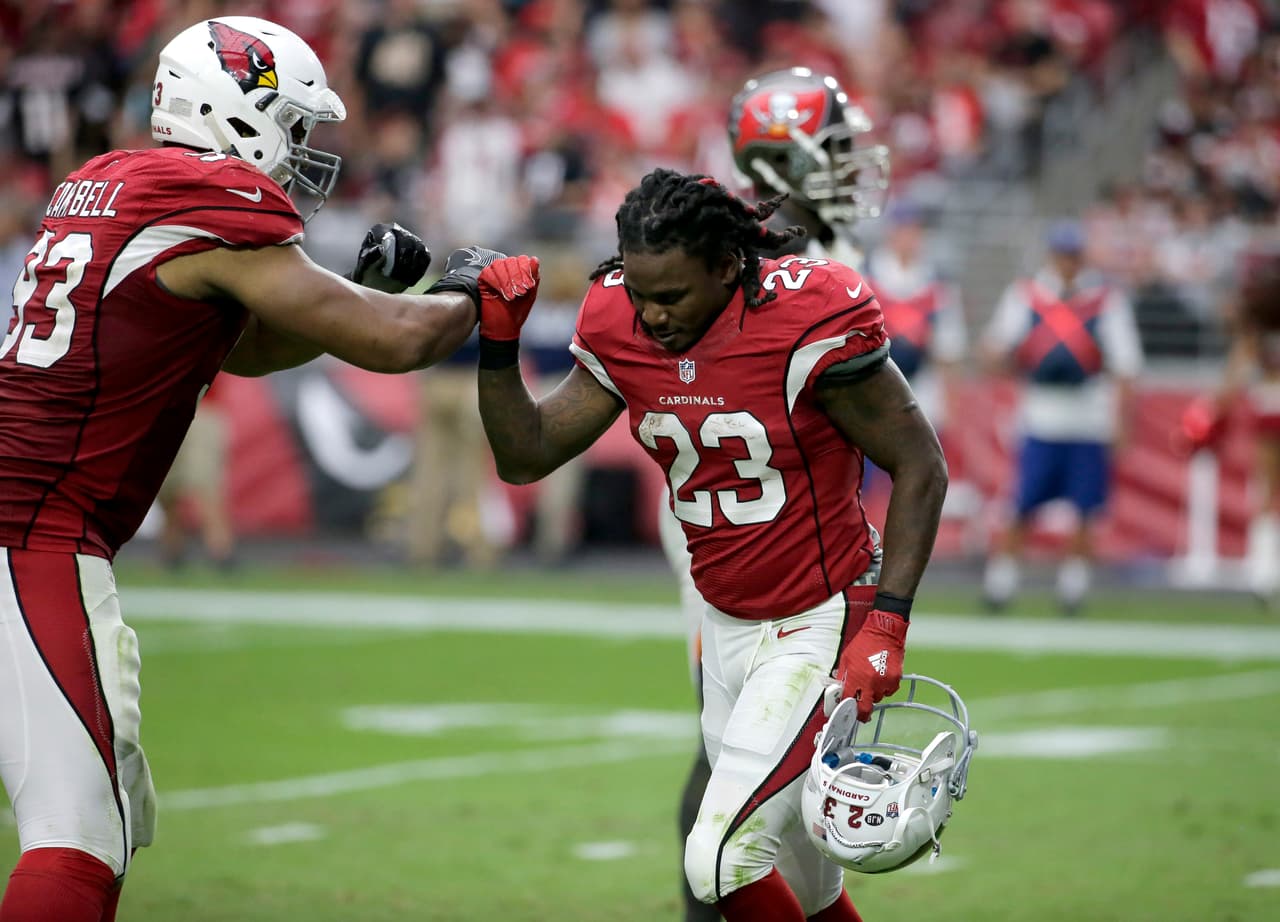 Arizona vuelve a contratar al veterano Chris Johnson