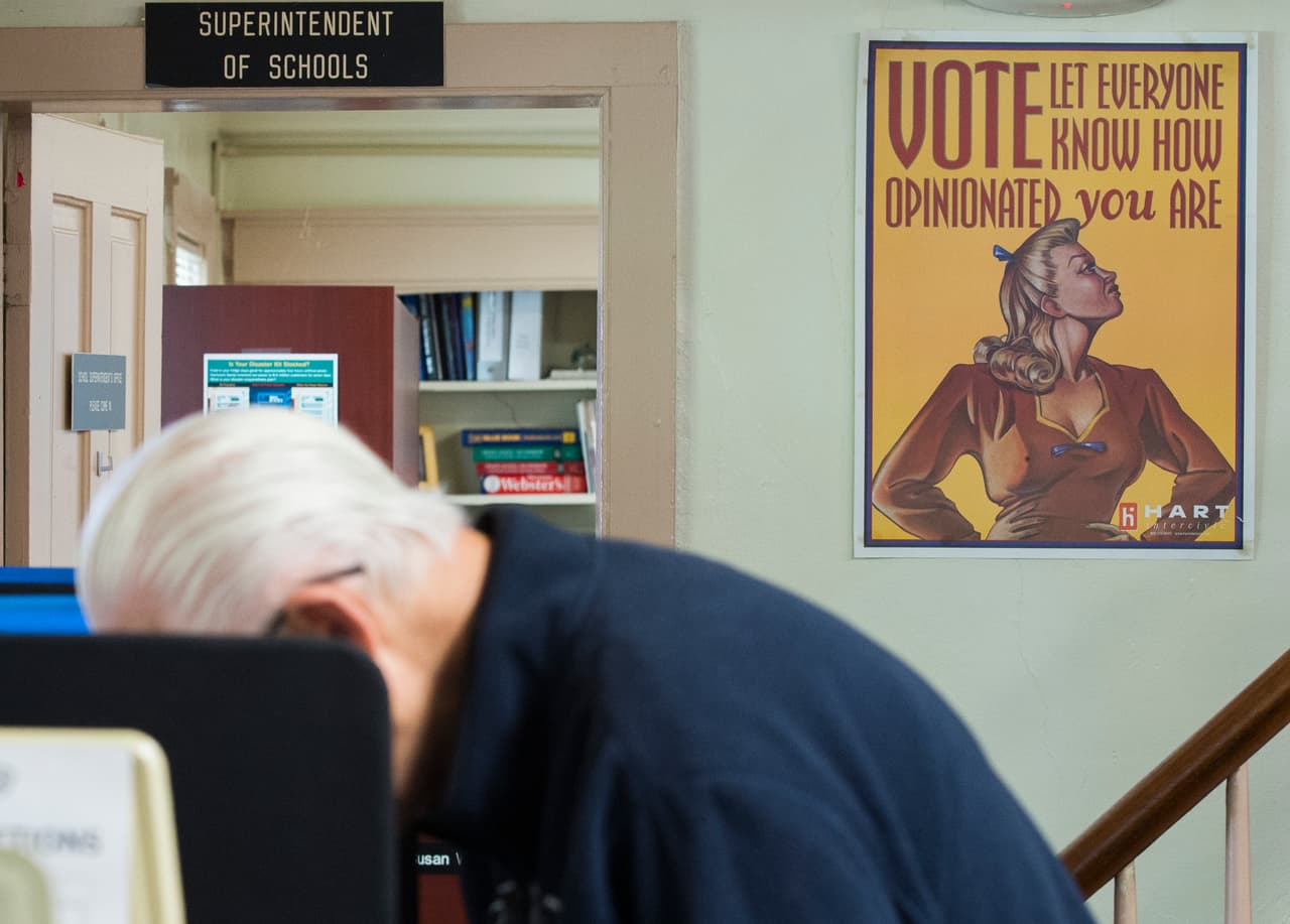 Aunque la entidad no ha favorecido siempre a los demócratas, la cercanía con Washington, el auge económico y el movimiento de residentes de estados más liberales como Nueva York, conocido como la diáspora azul, han ayudado a crecer la afinidad con el partido de los Clinton y los Obama.