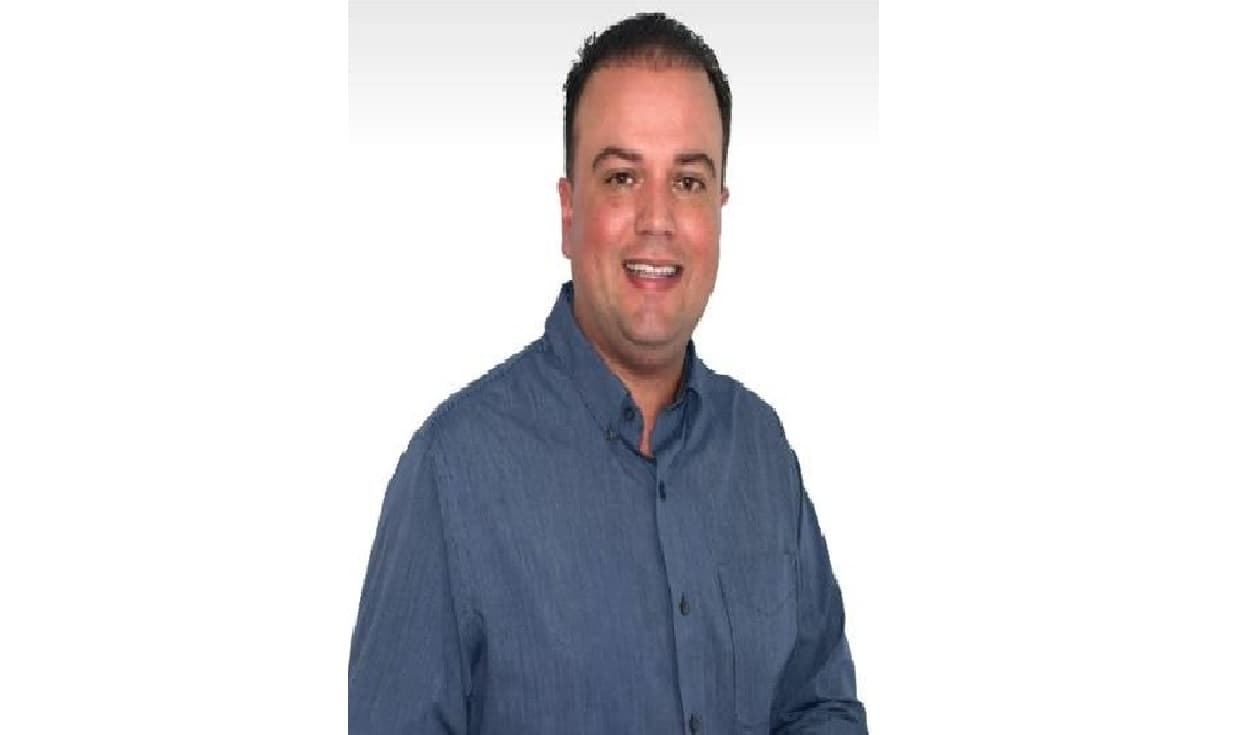 Elliot Colón Blanco gana la alcadía de Barranquitas