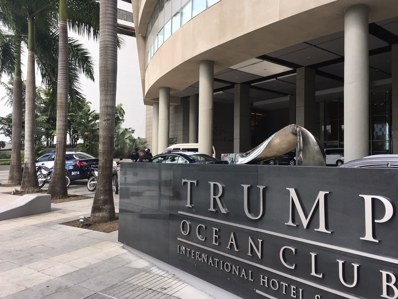 The bizarre battle for control of Trump's Panama hotel