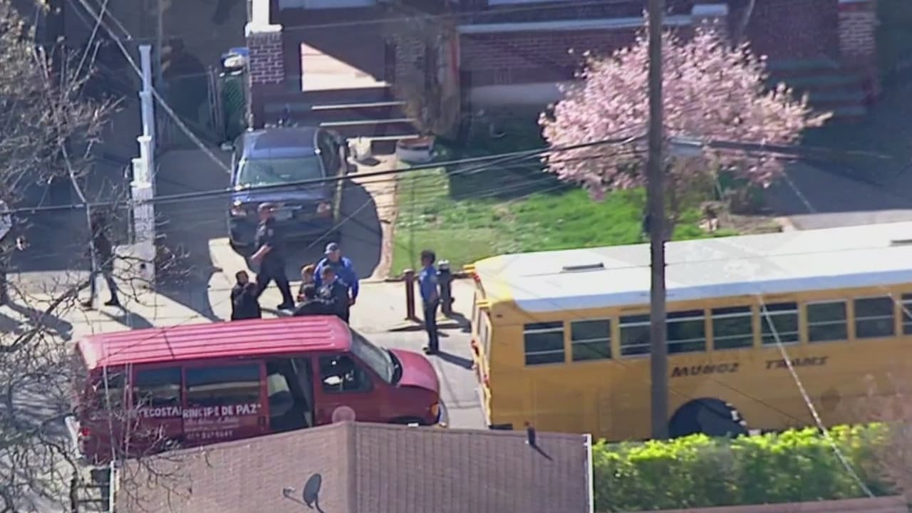 Trágica muerte de un niño que bajó de un autobús escolar y fue atropellado en Far Rockaway, Queens 