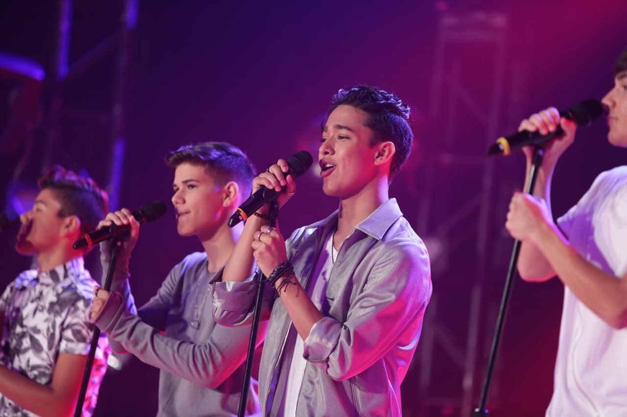 Este chico tiene un alma vieja, pero no dejes que eso te haga dudar de su talento. Joel ha demostrado que quiere estar en La Banda no matter what.