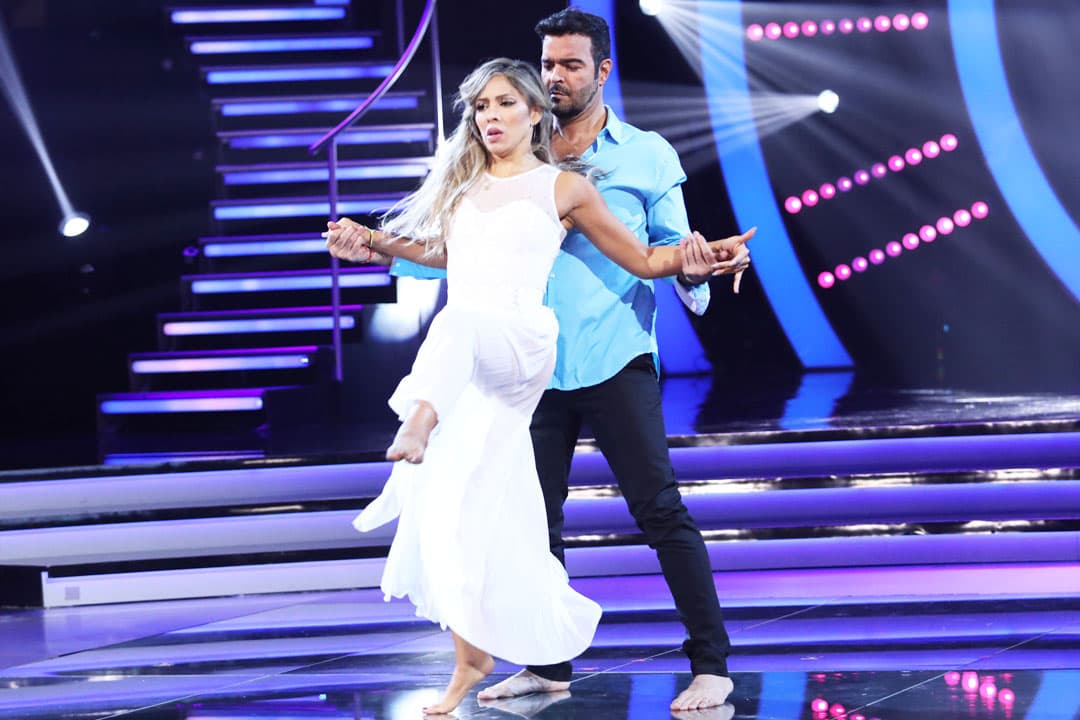 El actor y cantante estuvo muy concentrado durante su participación, para poder ser salvado por los jueces.