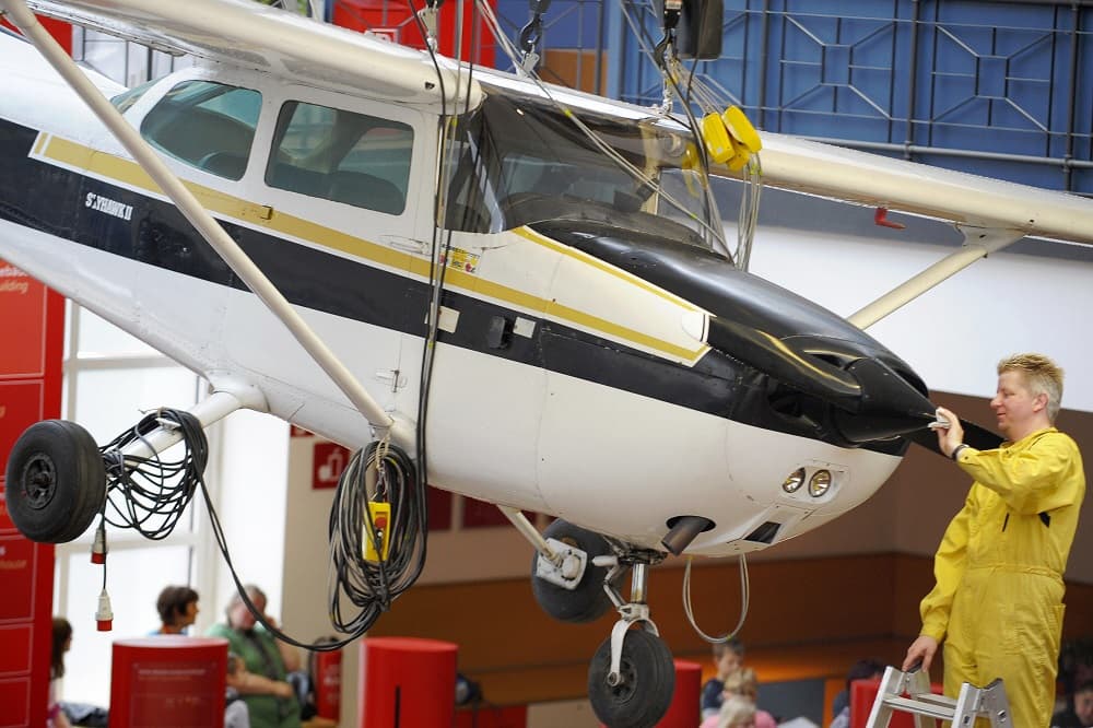 La extraña desaparición del piloto de una avioneta que salió de EEUU y se estrelló en Canadá