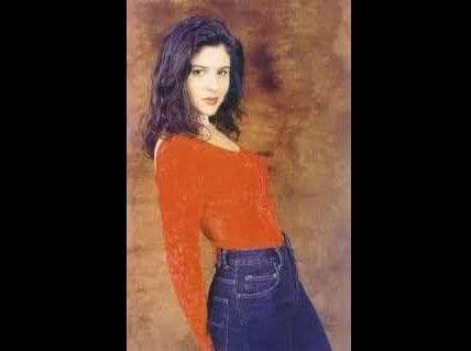 Mónika Sánchez se ha consolidado como una de las mejores actrices de las telenovelas, tiene más de 20 años de trayectoria en cine, teatro y televisión. Te invitamos a recordar su trayectoria.