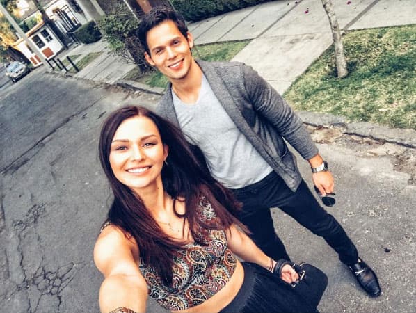 Después de más de dos años de noviazgo ambos decidieron terminar su relación de mutuo acuerdo.