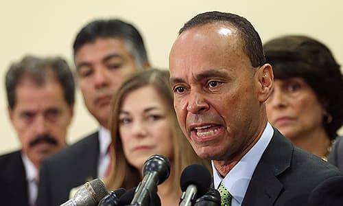 ¿Qué tan bien está representada la comunidad hispana en el Congreso?