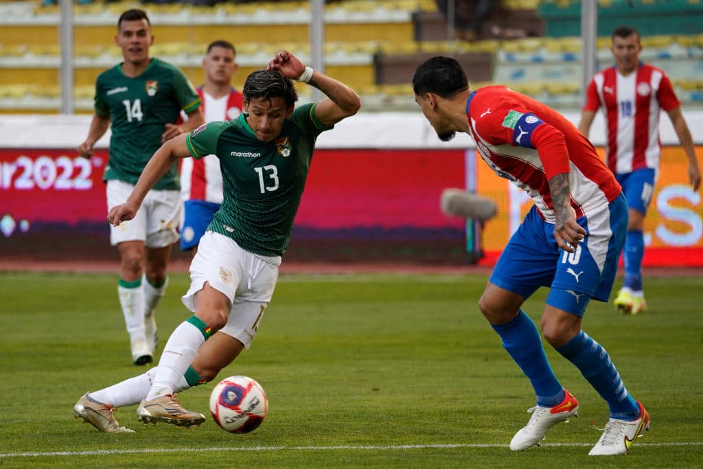 Bolivia quiere pelear por su pase a Qatar 2022 y golean 4-0 a Paraguay.
