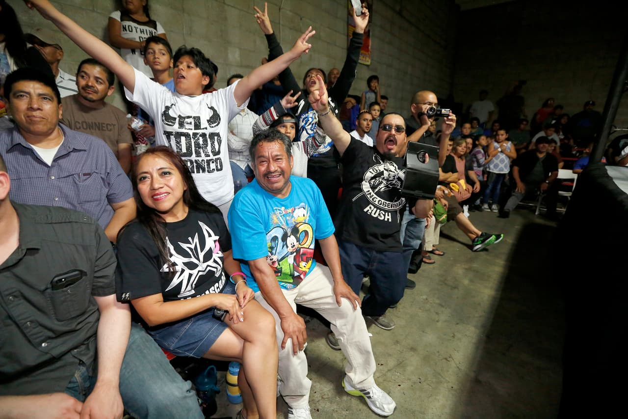 Una bodega sirvió como escenario del último combate en Los Ángeles celebrado el sábado 8 de octubre.