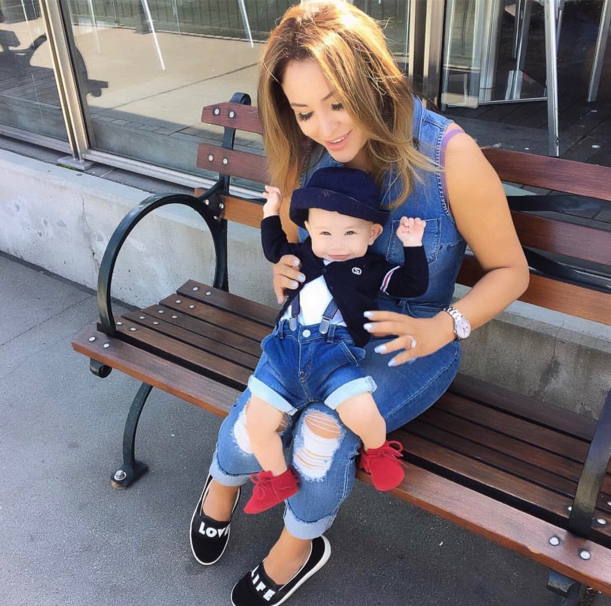 Quisimos hacer un recorrido por las mejores fotos del príncipe de Silvia del Valle.