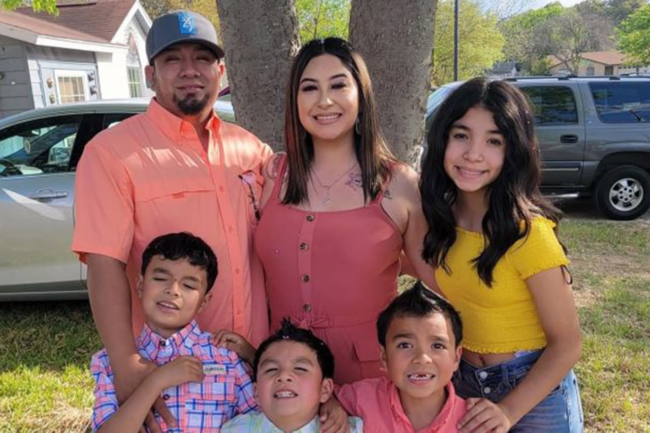 "Fue un padre maravilloso y amoroso": la heroica muerte de un hispano que rescató a sus dos hijos de ahogarse