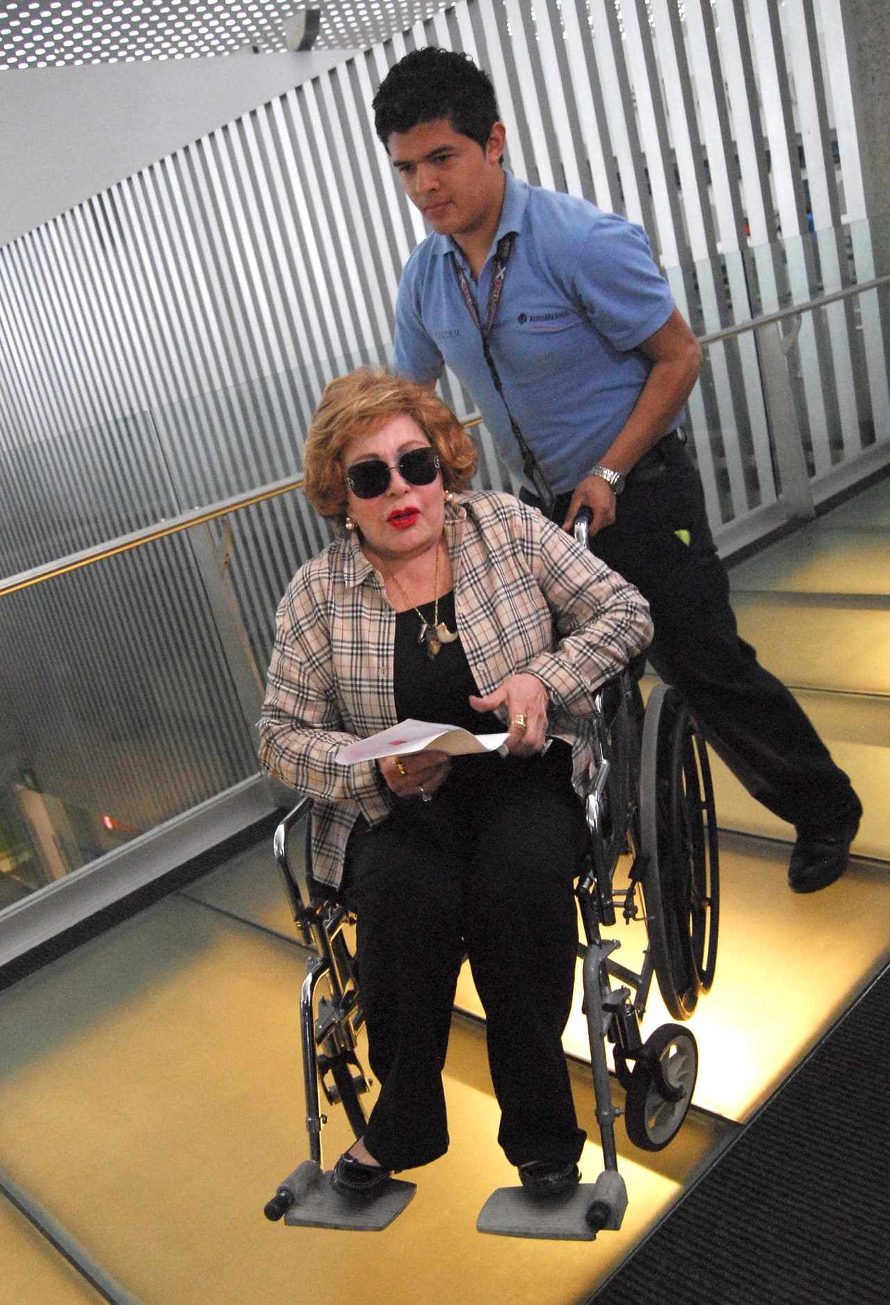 En febrero pasado, Silvia Pinal estuvo hospitalizada unos días para quedarse en observación, debido a una 
<b><a href="https://www.univision.com/famosos/silvia-pinal-vio-a-frida-sofia-poco-antes-de-entrar-al-hospital-y-esto-es-lo-que-sabemos-del-reencuentro-fotos">infección en la vejiga</a></b>. 
<br>