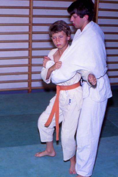 En su infancia practicó diversas actividades deportivas.