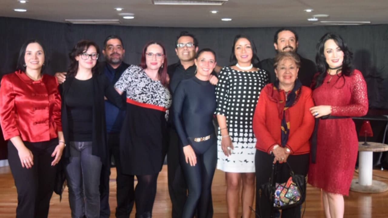 Maru Dueñas era muy querida por sus compañeros quienes lamentaron profundamente su partida.