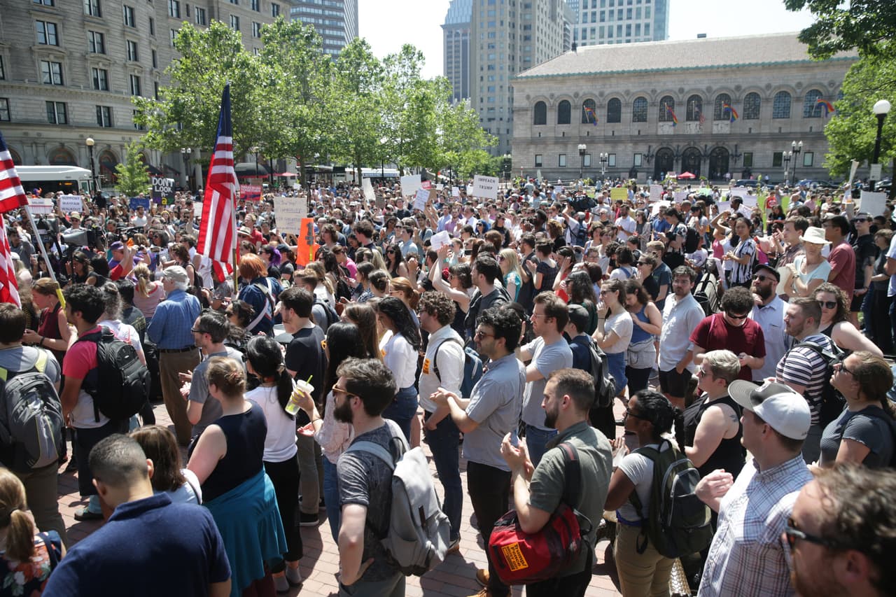 "Eso no fue lo que pedimos", respondió a esta información Madeline Howard, de 29 años, gerente de producto de Wayfair citada por Reuters. El negocio de la venta de camas se estaría realizando con la empresa BCFS, una contratista del gobierno que administra instalaciones para niños migrantes detenidos en el frontera sur de los EEUU.