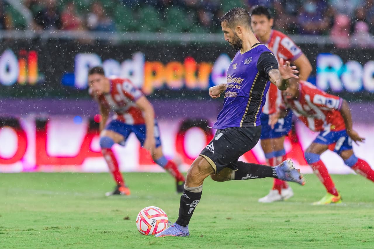 Gonzalo Sosa marcó el primero del juego al 35'.