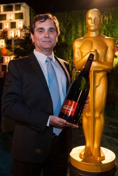 El reconocido chef Wolfang Puck durante la presentación de platillos y bocadillos para la 86 entrega de los premios de la Academia del Séptimo Arte. Sin duda un abanico de sabores, texturas y colores de degustarán a las estrellas y sin duda se llevarán las mejores críticas de la noche.