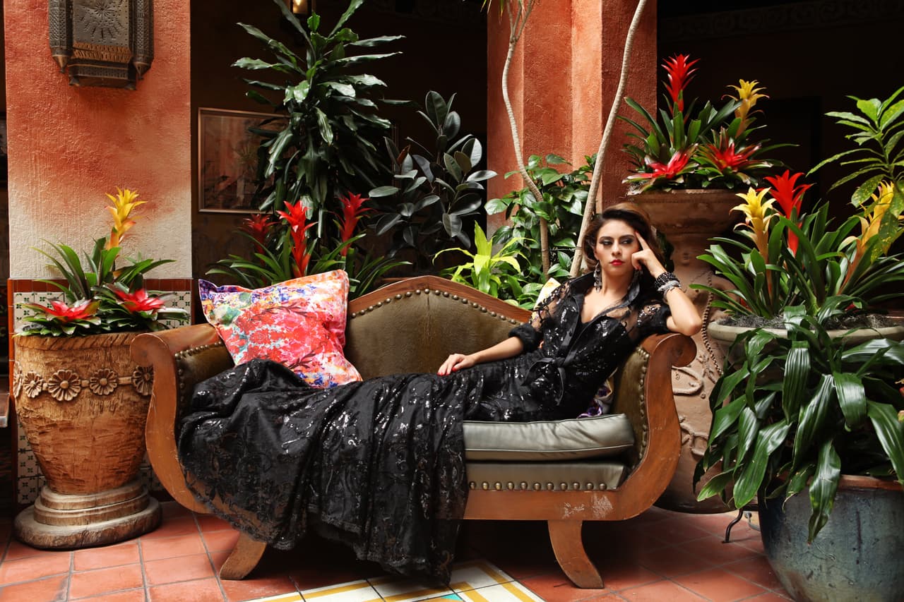 Fotógrafos de la capital texana capturaron la belleza de modelos inspiradas en la figura de la actriz mexicana María Felix.