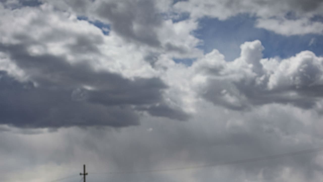 Lluvia primero y un frente frío después para este viernes en el sur de Florida
