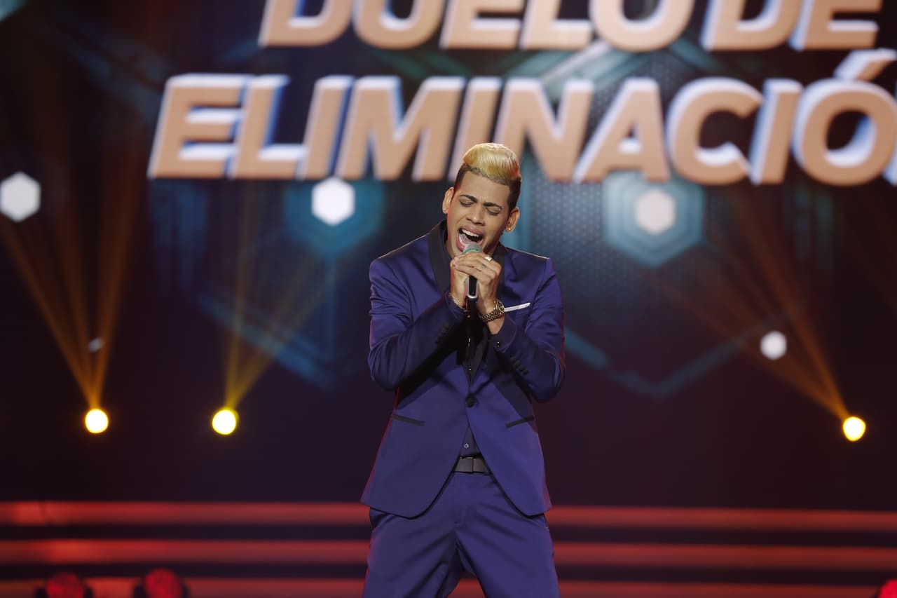 Tanto Chris como Manuel cantaron 'Entra En Mi Vida'.