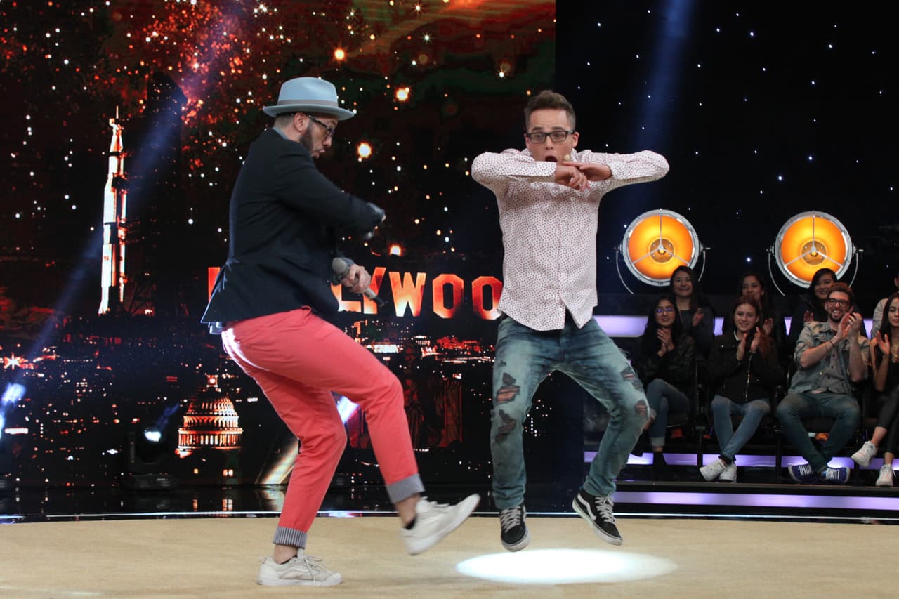 Después llegó el momento del Alphabody Expresss, en el que los concursantes debieron formar letras para completar la palabra 'DICHO'.