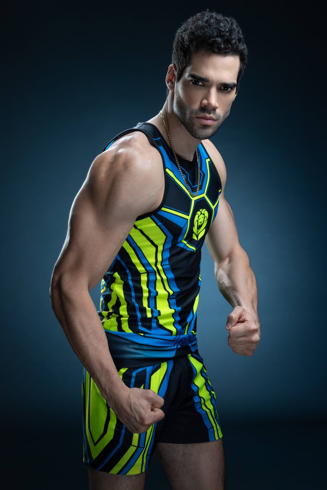 El siguiente de la lista es Guty Carrera, quien se ganó el título de 'El Veterano Inca', tras participar en la edición peruana de este reality show. Guty es primo del presentador y actor Danilo Carrera.