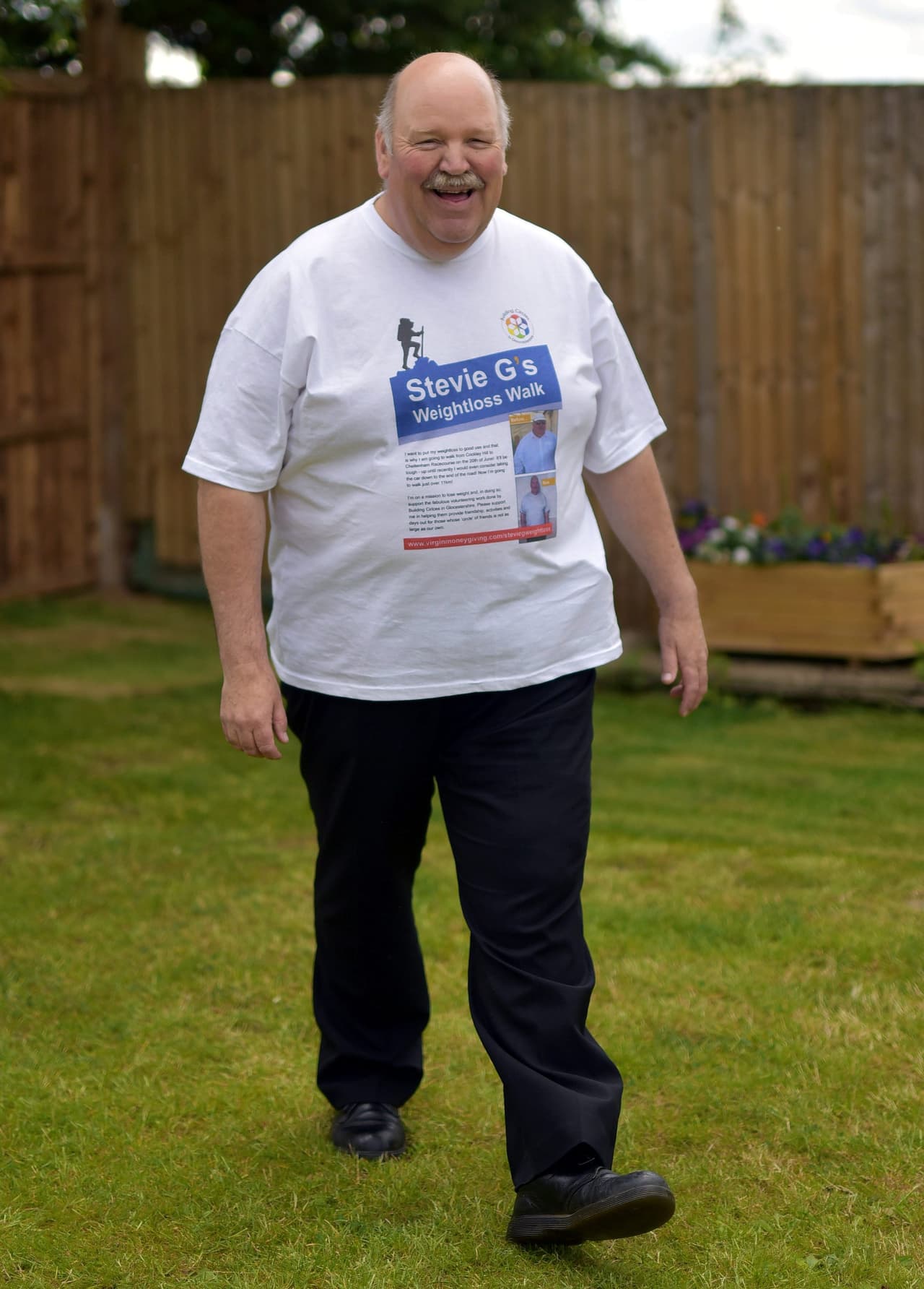 Todo el esfuerzo de este padre ha rendido frutos y ahora podrá caminar por el pasillo con su hija Isabel en su gran día.