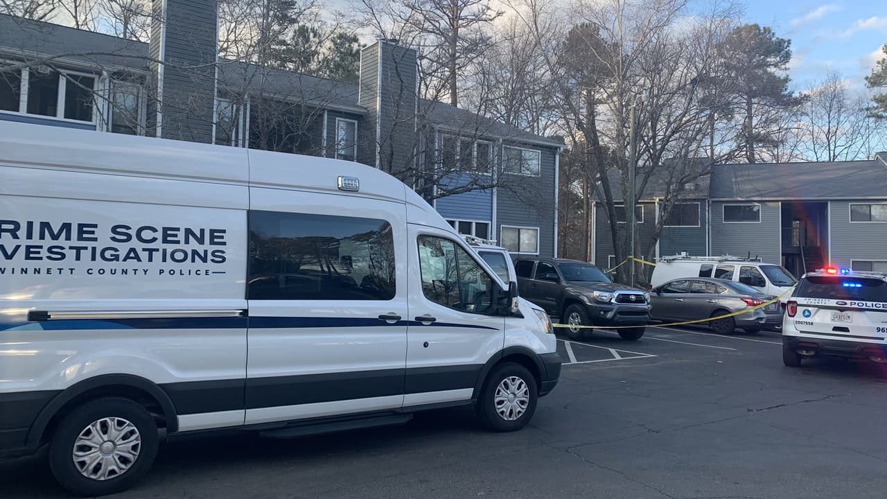 Identifican al hombre asesinado a tiros en un apartamento en el condado de Gwinnett