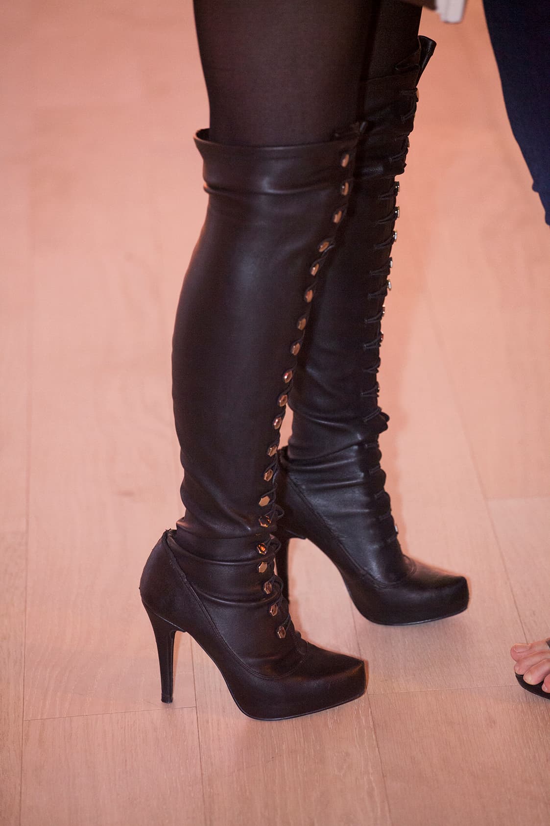 "Vendí muebles y todos los bienes que teníamos para salir adelante, porque pensábamos que era una cuarentena como tal".