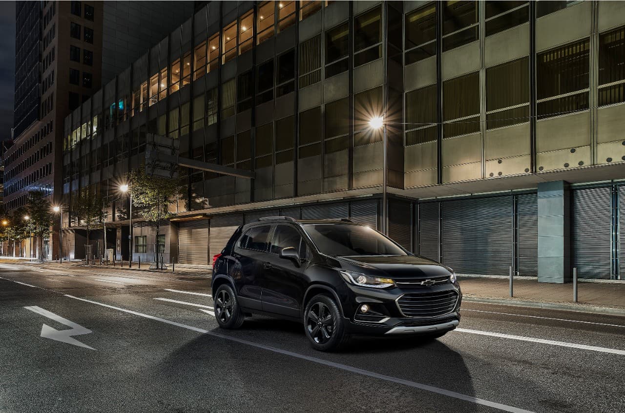 <b>Chevrolet Trax 2018 (México)</b>
<br>Precio: desde 14,900 dólares 
<br>Motor: cuatro cilindros, 1.8 litros, 140 hp
<br>Bolsas de aire: dos (conductor y copiloto)
<br>Asistencias: Frenos de disco delanteros, de tambor traseros, ABS