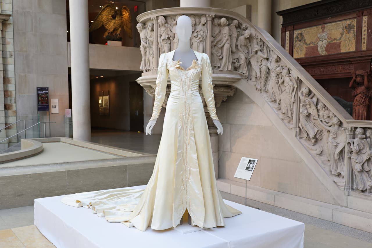 Exhibición "In America: An Anthology Of Fashion"