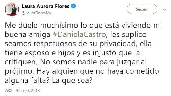 La actriz Laura Flores, hermana del personaje que interpretaba Daniela Castro en la telenovela 'Una familia con suerte', pidió respeto para su colega a través de un mensaje en Twitter.