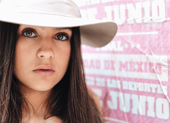 Los genes de Jorge Poza se hicieron presentes en la bella mirada de su hija.