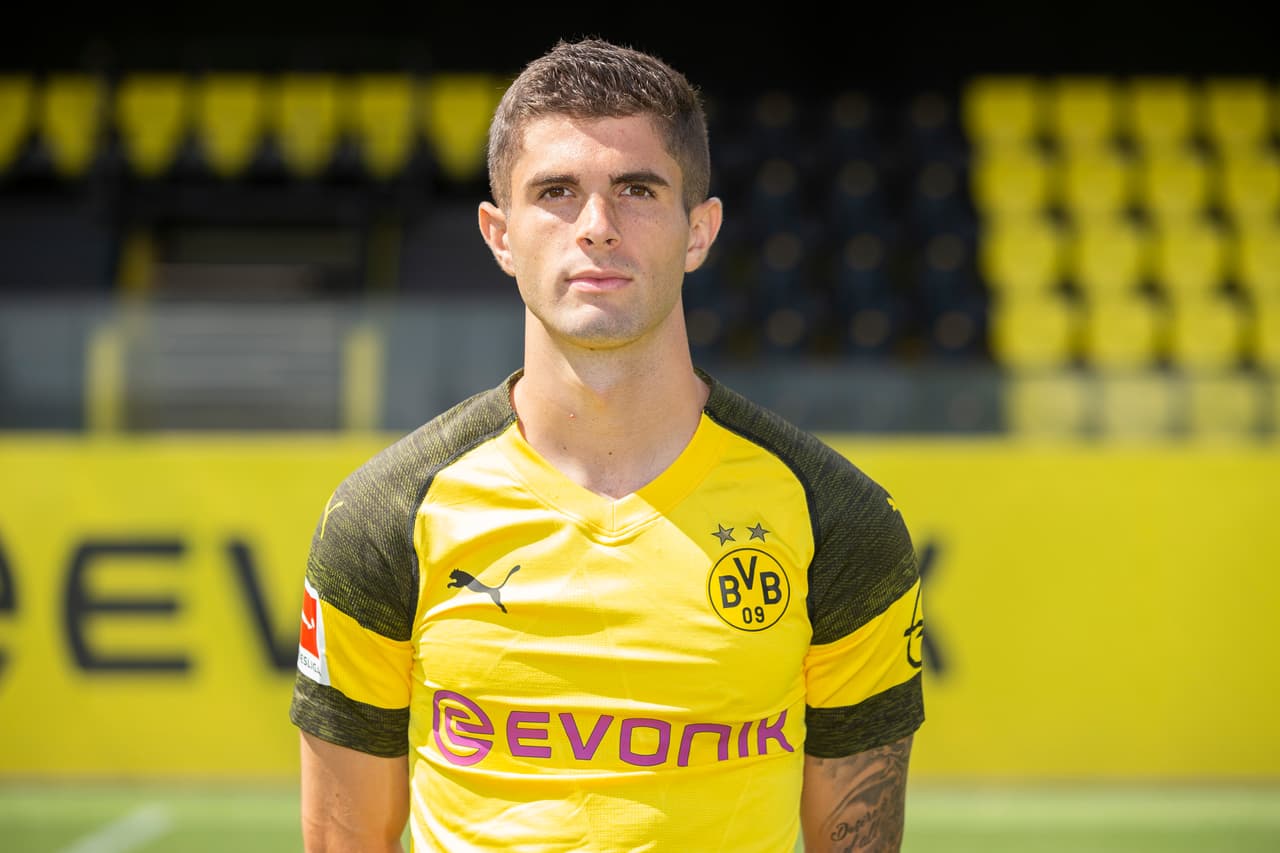 Extremo: Christian Pulisic (Borussia Dortmund) - 51,5 millones de dólares.