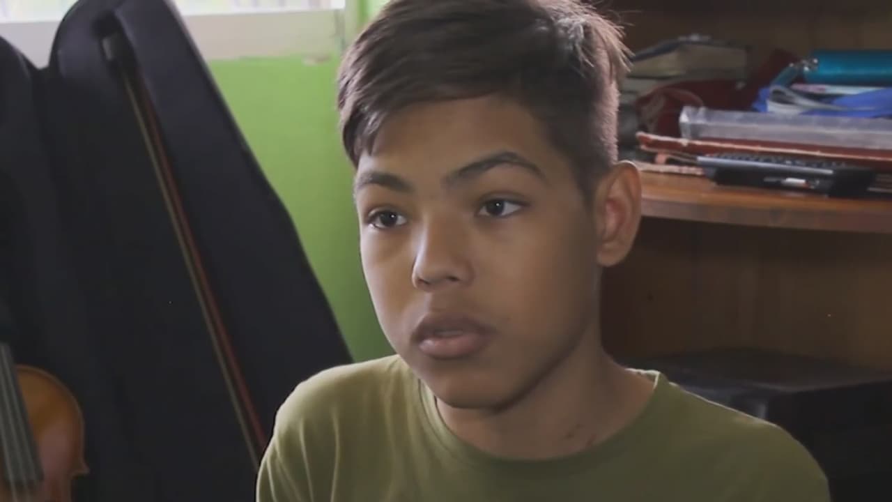 "Quiero vivir, quiero cumplir mis sueños": el drama de un joven venezolano que necesita un trasplante de riñón