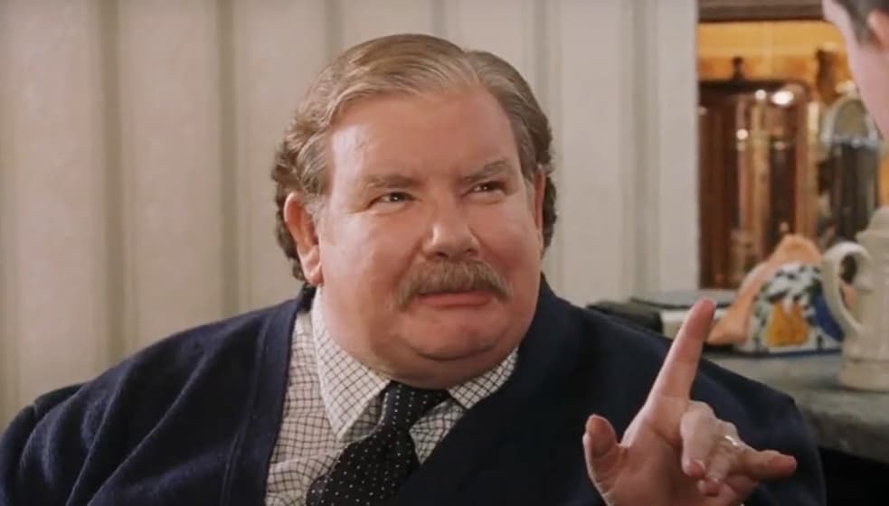 El actor británico Richard Griffiths fue quien llevó a este personaje a la gran pantalla. Falleció en el 2013 por complicaciones que tuvo por una operación cardiaca.
