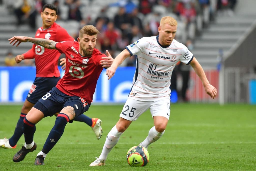 Lille derrotó 2-1 a Montpellier y consigue su primer triunfo en la Ligue 1. Yazici y David descontaron para los Dogos durante la cuarta jornada de la liga francesa.