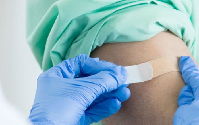 Datos de AZDHS señalan que 69,113 personas permanecen hospitalizadas, lo que representa el 7% de los casos actuales.